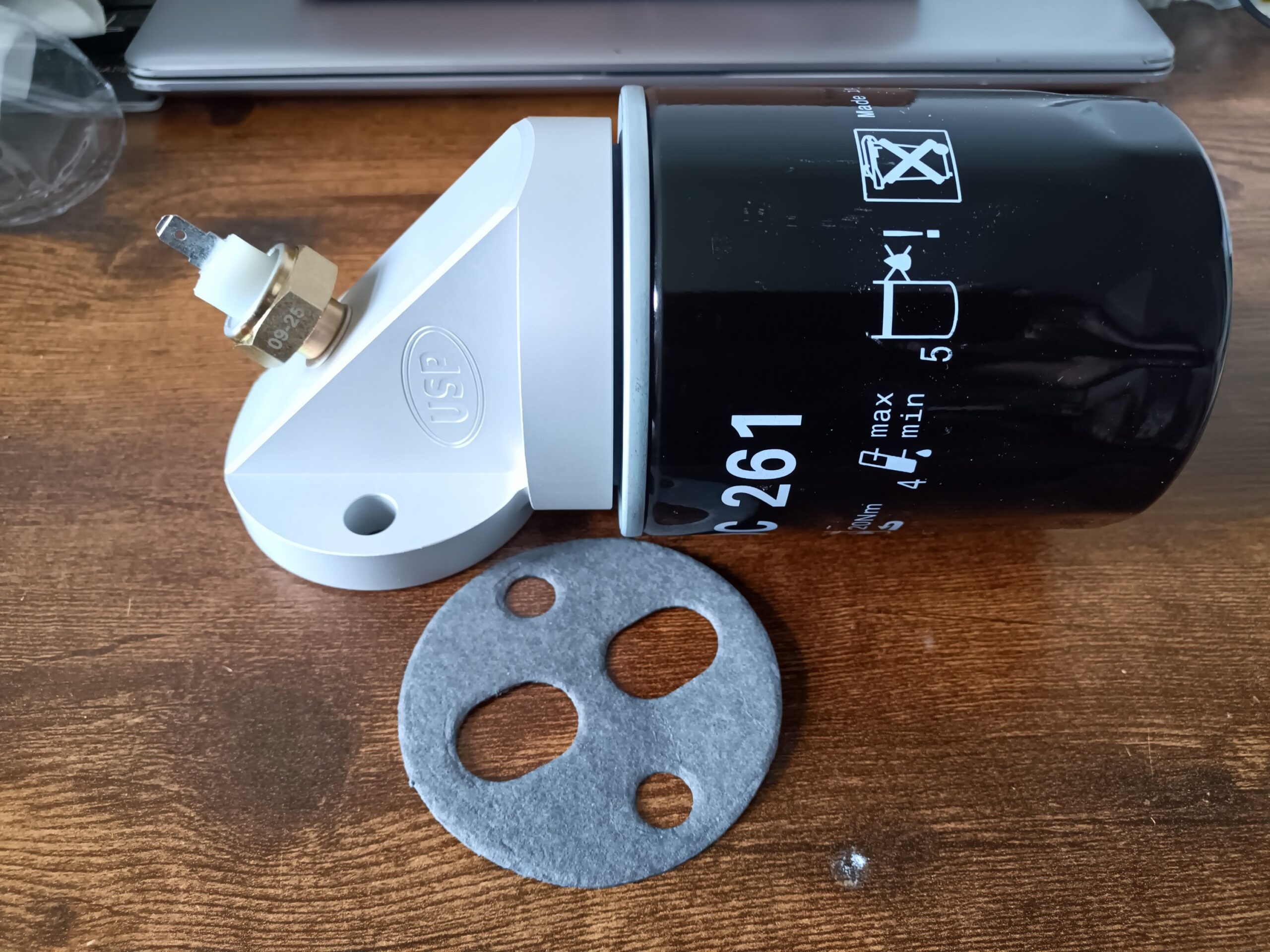 Series 2a/ 3 Spin on oil filter Conversion kit - Image 2